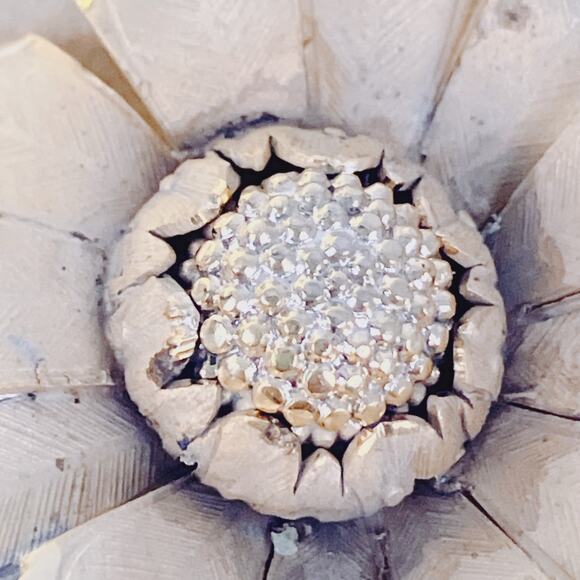 Signed Primex Mid Century Gold Tone Floral Brooch Earrings Set Leaf Flower - Picture 5 of 15